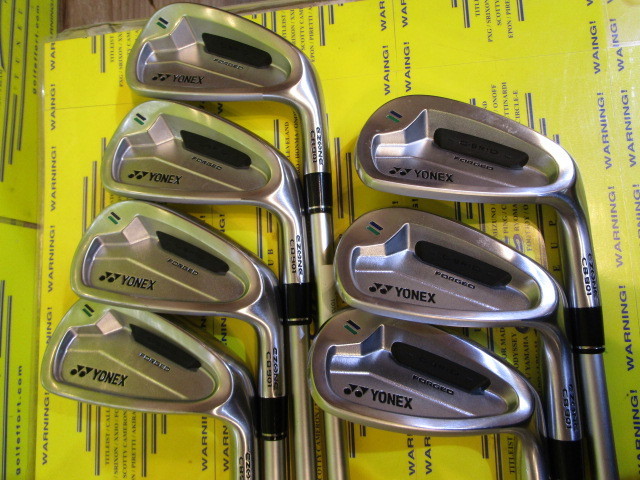 ヨネックス<br>E-ZONE CB-901 Forged