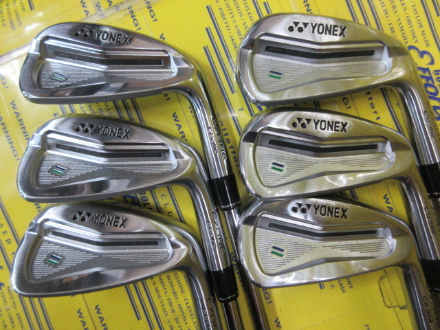 ヨネックス<br>E-ZONE CB-302 Forged